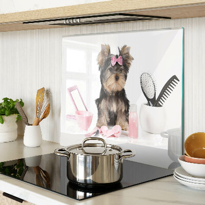 Tocător de bucătărie Yorkshire Terrier cu accesorii de îngrijire