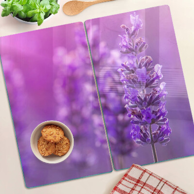 Tocător sticlă Flori de lavandă pe un fundal violet