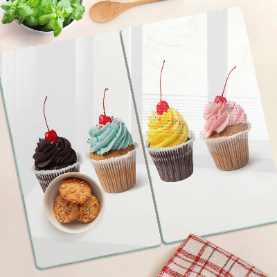 Tocător de bucătărie Cupcake cu frișcă și cireșe