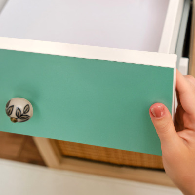 Autocolant pentru mobila Mentă puternică