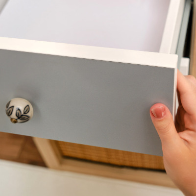 Folie autocolanta mobila Griul milenial