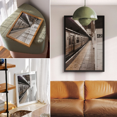 Poster rezistent pentru perete Peron modern de metrou, spațiu arhitectural dinamic