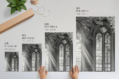 Poster rezistent pentru perete Lumina ferestrelor gotice vechi lasă mister