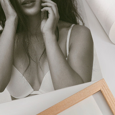 Poster în culori saturate Portret elegant în alb și negru