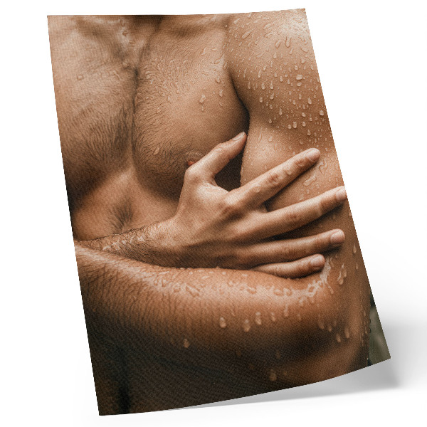 Poster în culori saturate Detalii ale pielii, picături de apă, siluetă musculară