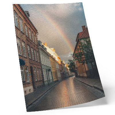Poster în culori saturate Case de locuit colorate, curcubeu, cer înnorat