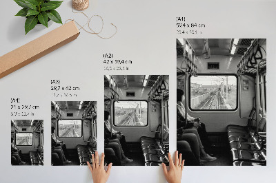 Poster rezistent pentru perete Fotografie alb-negru a unui vagon de tren