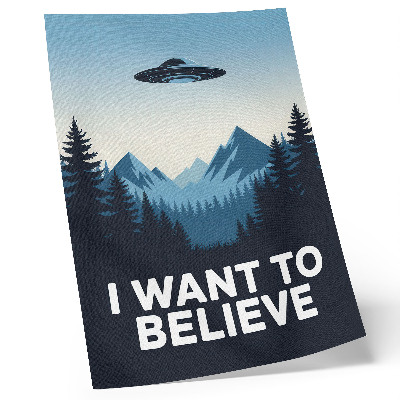 Poster în culori saturate Munți din pădurea OZN misterioși în stil modern