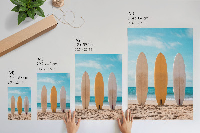Grafică modernă pe pânză Plăci de surf pe plajă sub un cer albastru