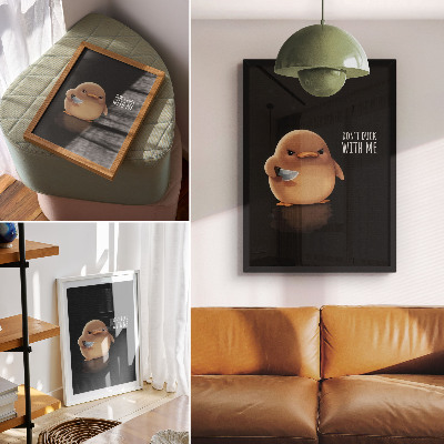 Poster rezistent pentru perete Rață adorabilă cu un cuțit pe un fundal negru