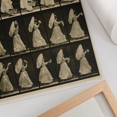 Poster rezistent pentru perete Femeie ridicând un coș, fluturând o batistă (cca. 1887), de Eadweard Muybridge