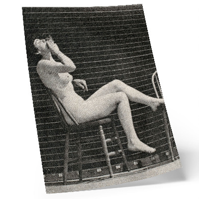 Grafică modernă pe pânză Femeie stând goală pe un scaun fumând o țigară, Eadweard Muybridge