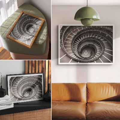 Poster retro Eleganța arhitecturii scărilor în spirală