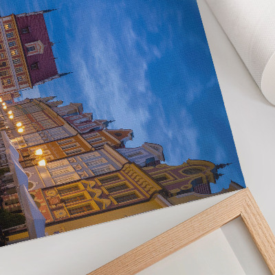 Poster pentru perete Case istorice de locuit seara cu lumină colorată