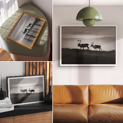 Poster retro Compoziție minimalistă cu ren pe un deal