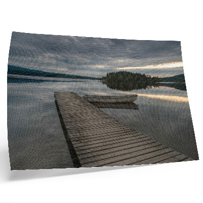 Poster Lac, barcă, pădure, nori, atmosferă calmă