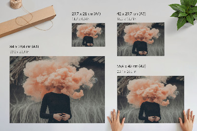 Poster retro Un personaj cu un nor de fum portocaliu în loc de cap