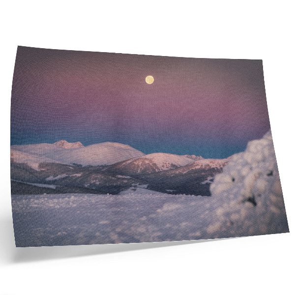 Poster pentru perete Munți acoperiți de zăpadă, lună roz pastel