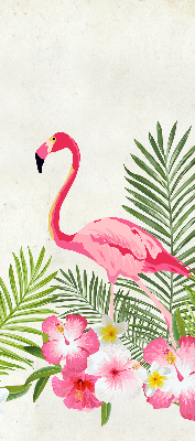 Jaluzele tip roletă flamingo lângă frunze