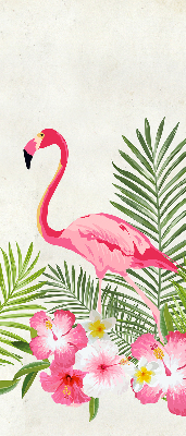 Jaluzele tip roletă flamingo lângă frunze
