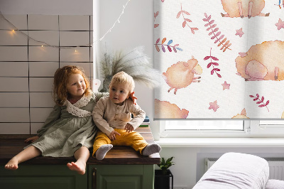 Stor geam interior cu model Oi printre stele