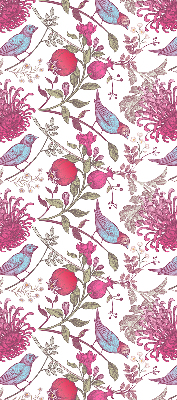 Stor geam interior cu păsări colorate printre flori