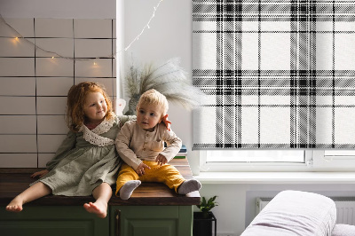 Stor pentru geam în model tartan gri