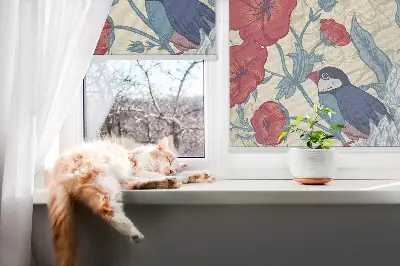 Jaluzele tip roletă cu păsări printre flori