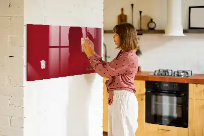 Tablă magnetică pentru desenat culoare roșie