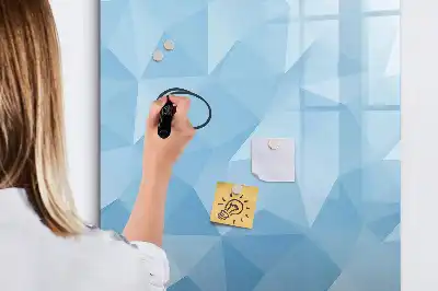 Tablă cu marker cu model de abstracție de triunghiuri