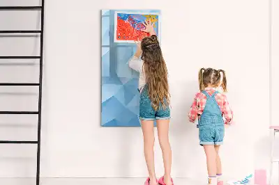 Tablă cu marker cu model de abstracție de triunghiuri