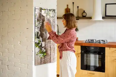 Tablă cu marker model Flori pe scânduri