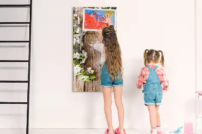 Tablă cu marker model Flori pe scânduri