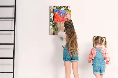 Tablă cu marker model Flori pe scânduri