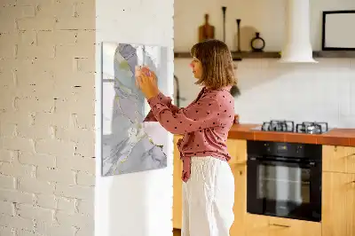 Tablă magnetică de scris cu aspect de marmură decorativă