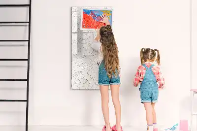 Tablă cu marker model linii abstracte