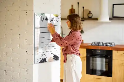 Tablă cu marker pentru lista de sarcini