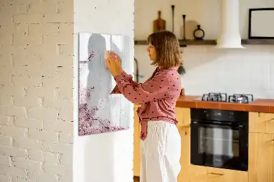 Tablă magnetică de scris decorată cu motiv floral pe lemn