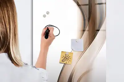 Tablă cu marker cu model abstracție de valuri