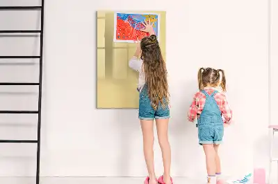 Tablă cu marker culoare crem