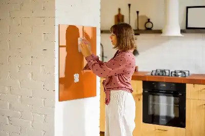 Tablă cu marker culoare portocalie