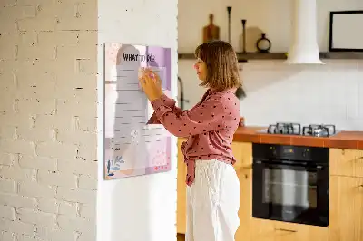 Tablă cu marker pentru listă de sarcini
