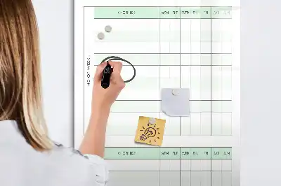Tablă magnetică pentru sarcini cu planificator de activități