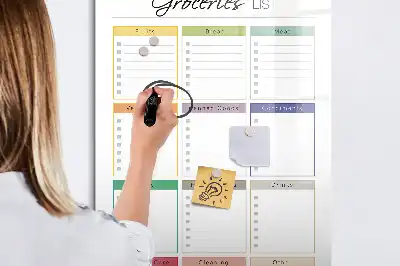 Tablă cu marker listă de cumpărături