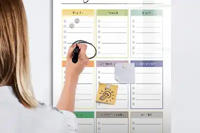 Tablă cu marker listă de cumpărături
