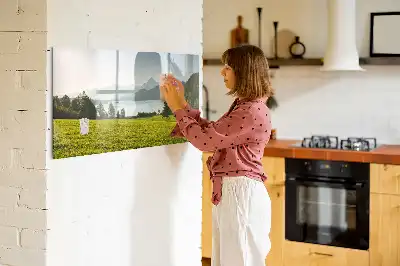 Tablă magnetică cu ștergere uscată model munți și câmpie