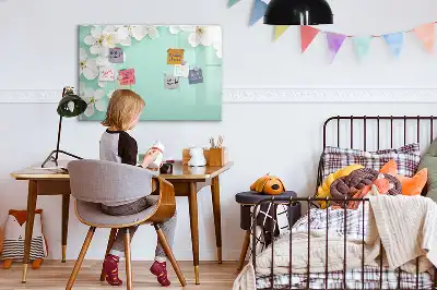 Tablă magnetică cu ștergere uscată model cu margarete plutitoare