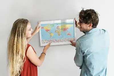 Tablă magnetică cu ștergere uscată cu harta geografică a lumii