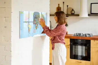 Tablă magnetică cu ștergere uscată cu harta lumii
