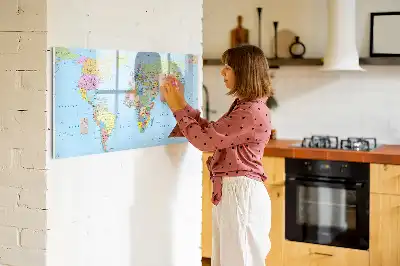 Tablă magnetică cu ștergere uscată cu harta lumii